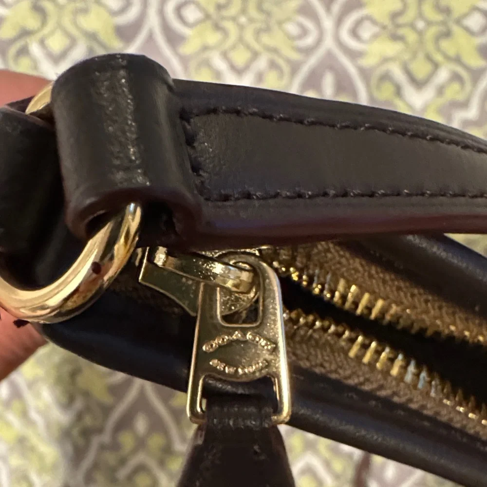NWOT Coach Tan and Brown Signature Crossbody Bag - Picture 5 of 7